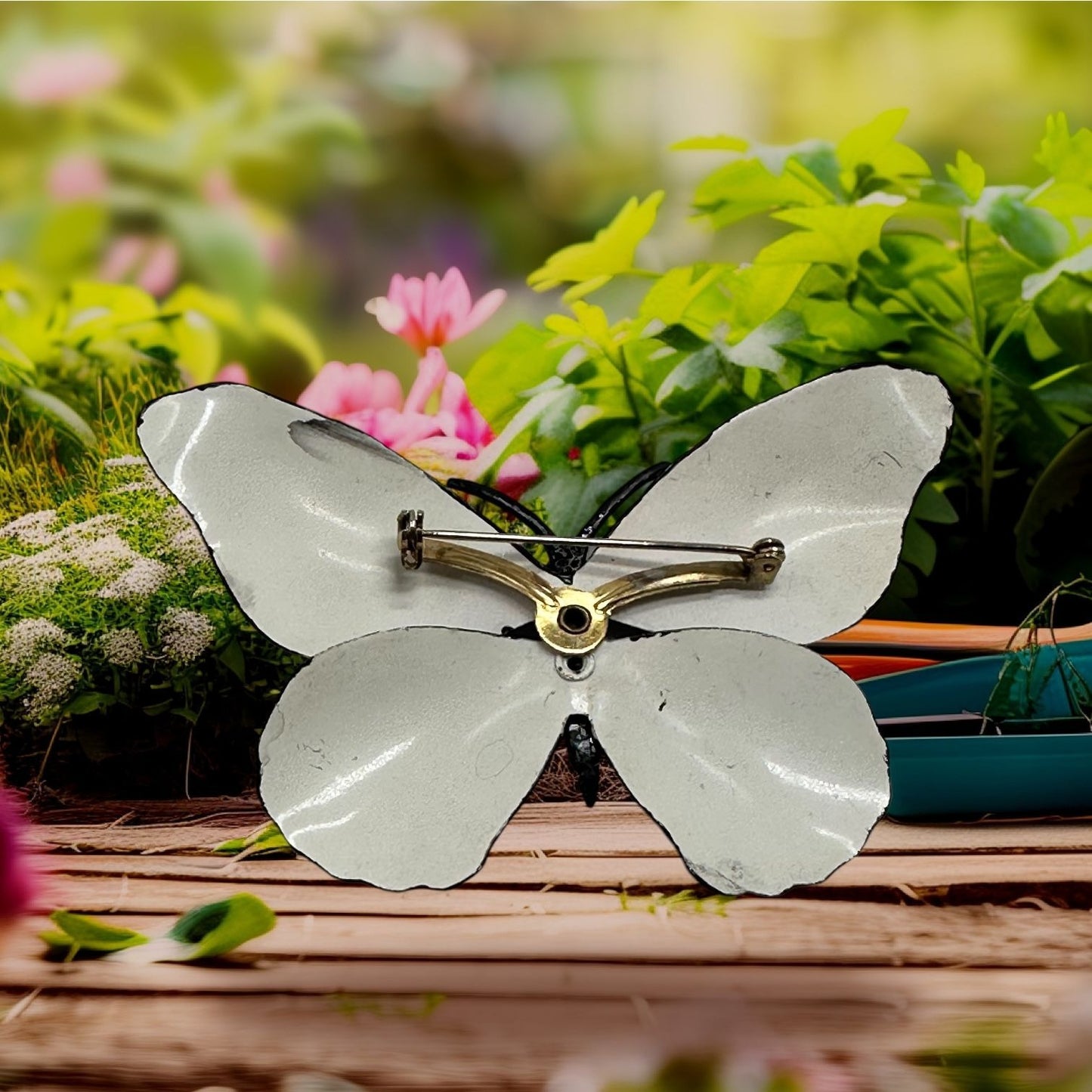 Vintage Enamel Butterfly Brooch/Pin Retro Collectible