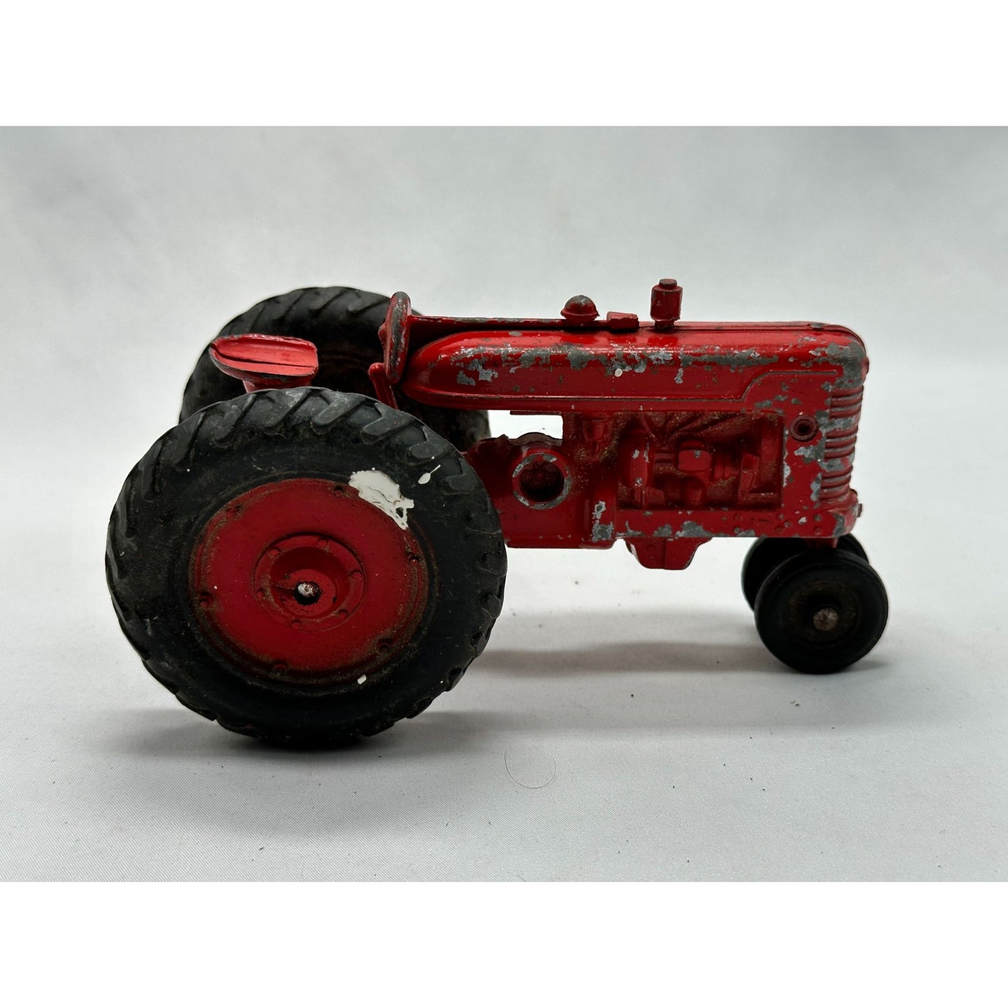 Vintage Diecast TRACTOR Made In USA Farmhouse FARM TOY RUBBER Tires Collectible