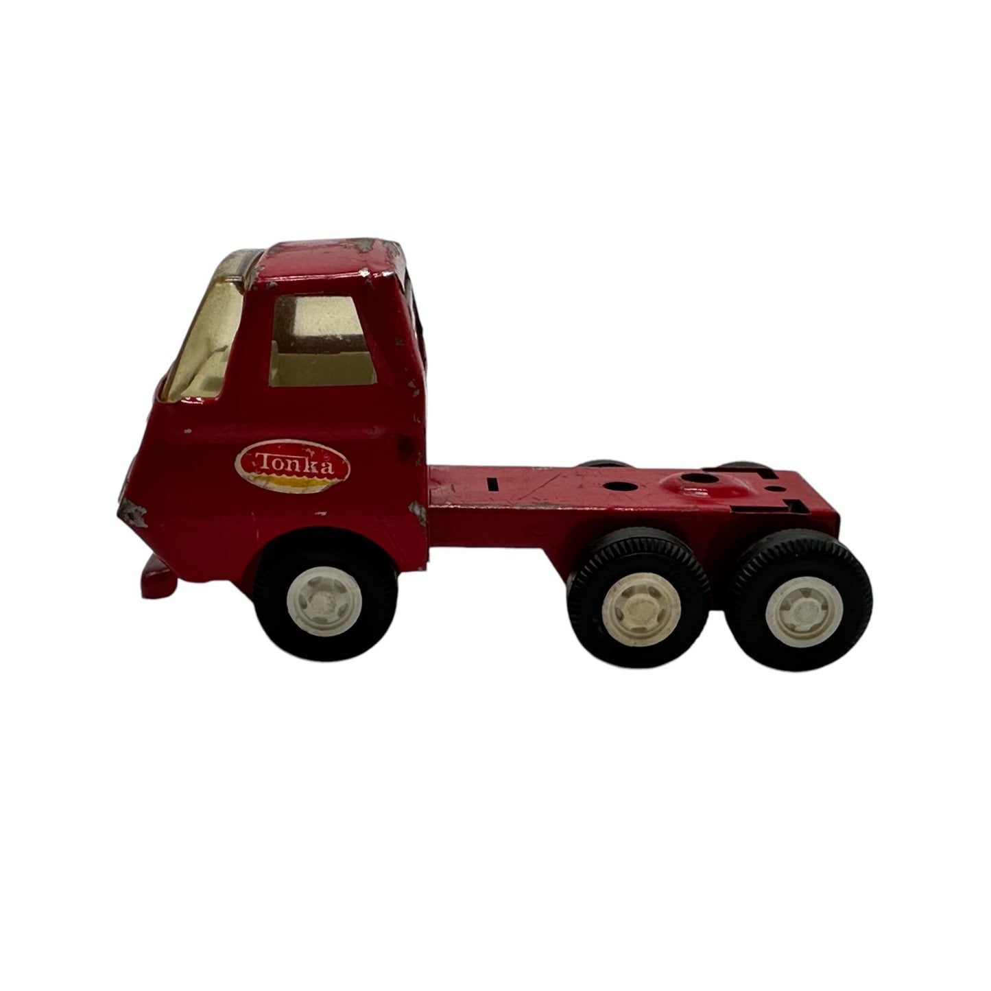 Vintage Tonka Red Metal Toy Truck Cab Six Wheels Classic Collectible Model 1960s-1970s