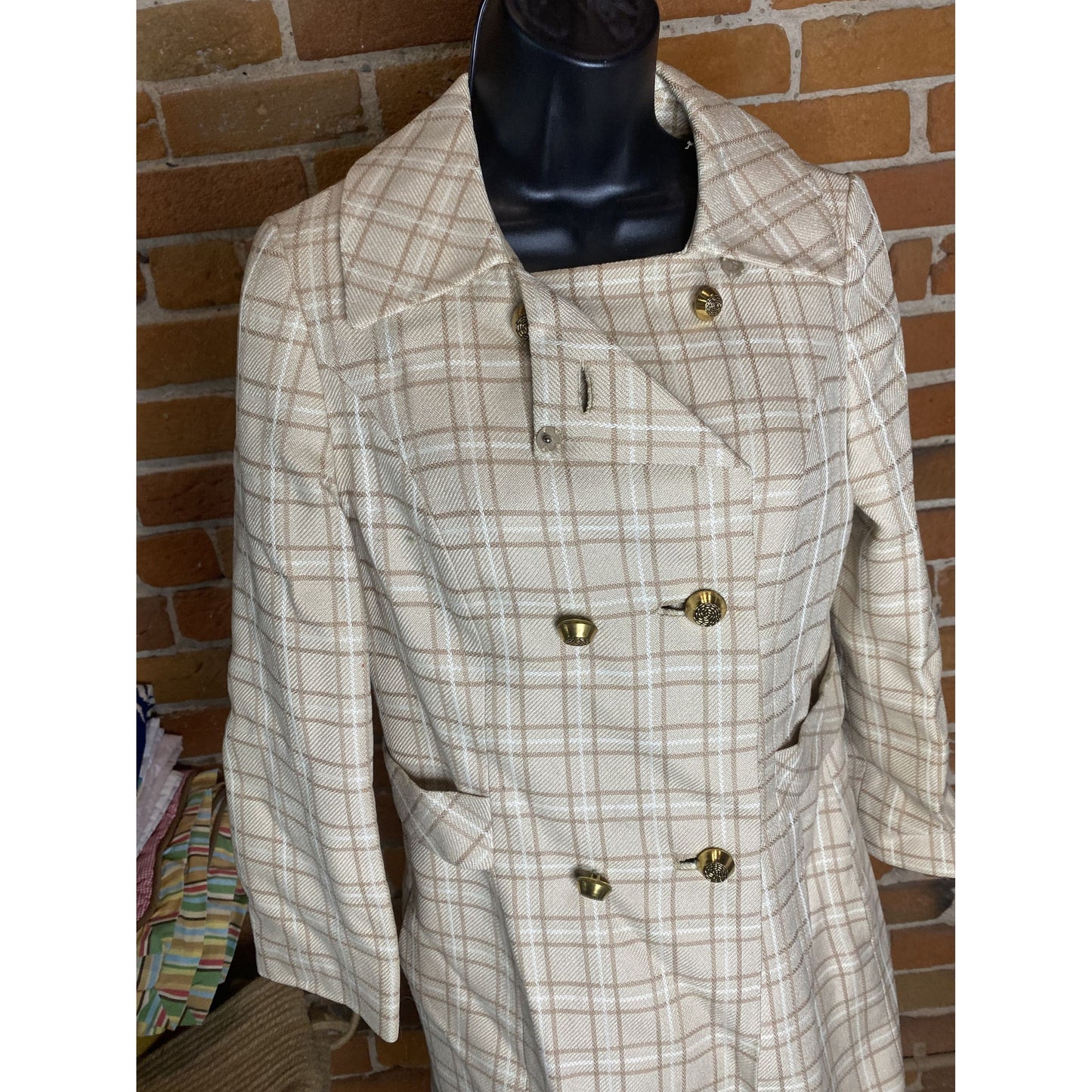 Vintage Double-Breasted Womens Trench Coat Belted Waist & Gold Buttons Sz M