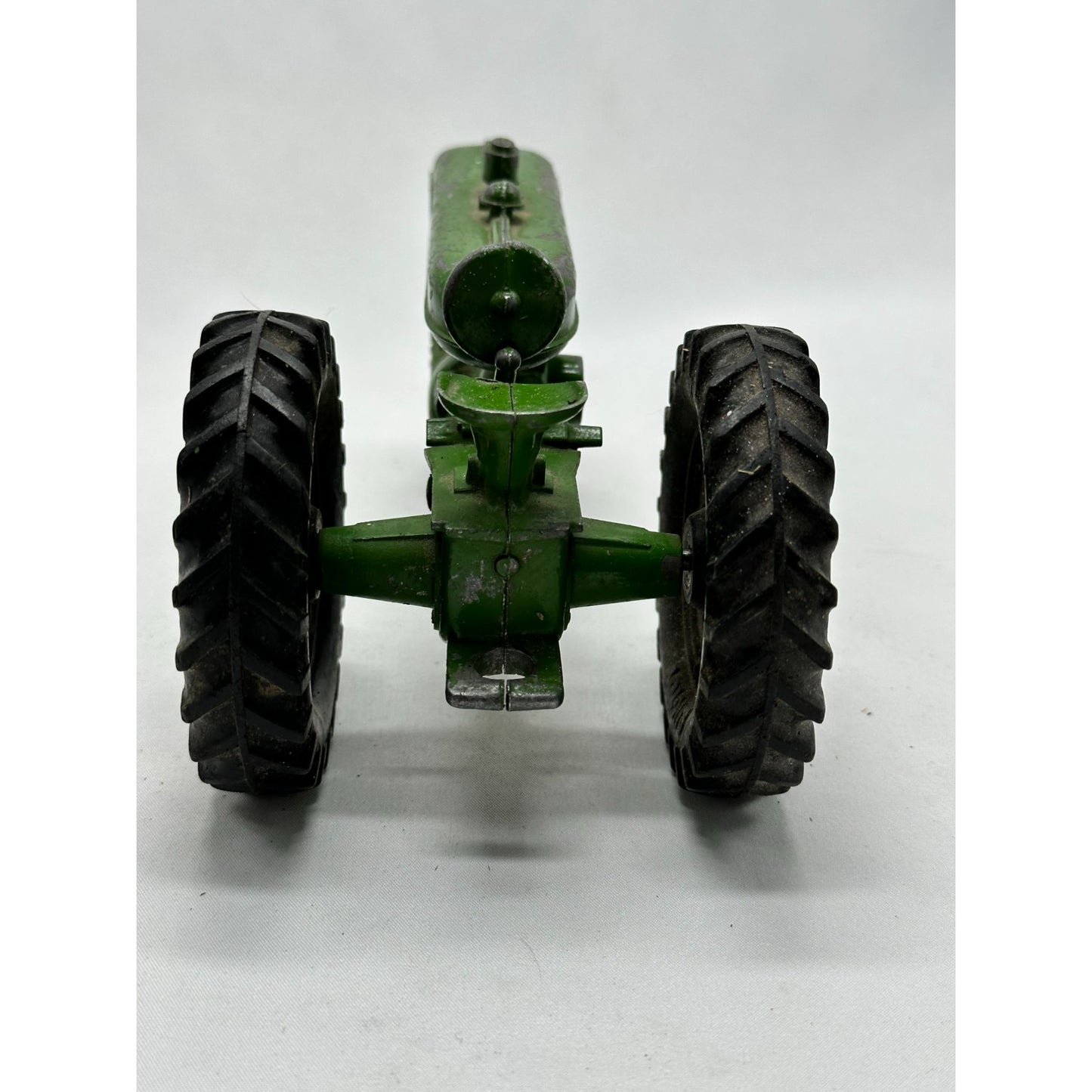 Antique Vintage Diecast Metal Green Farm Tractor Toy Collectible Rare Find