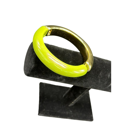 Vintage Stretch Green Tone Enamel & Gold Tone Bracelet Chic Statement Jewelry Vibrant Elegance 3.5"