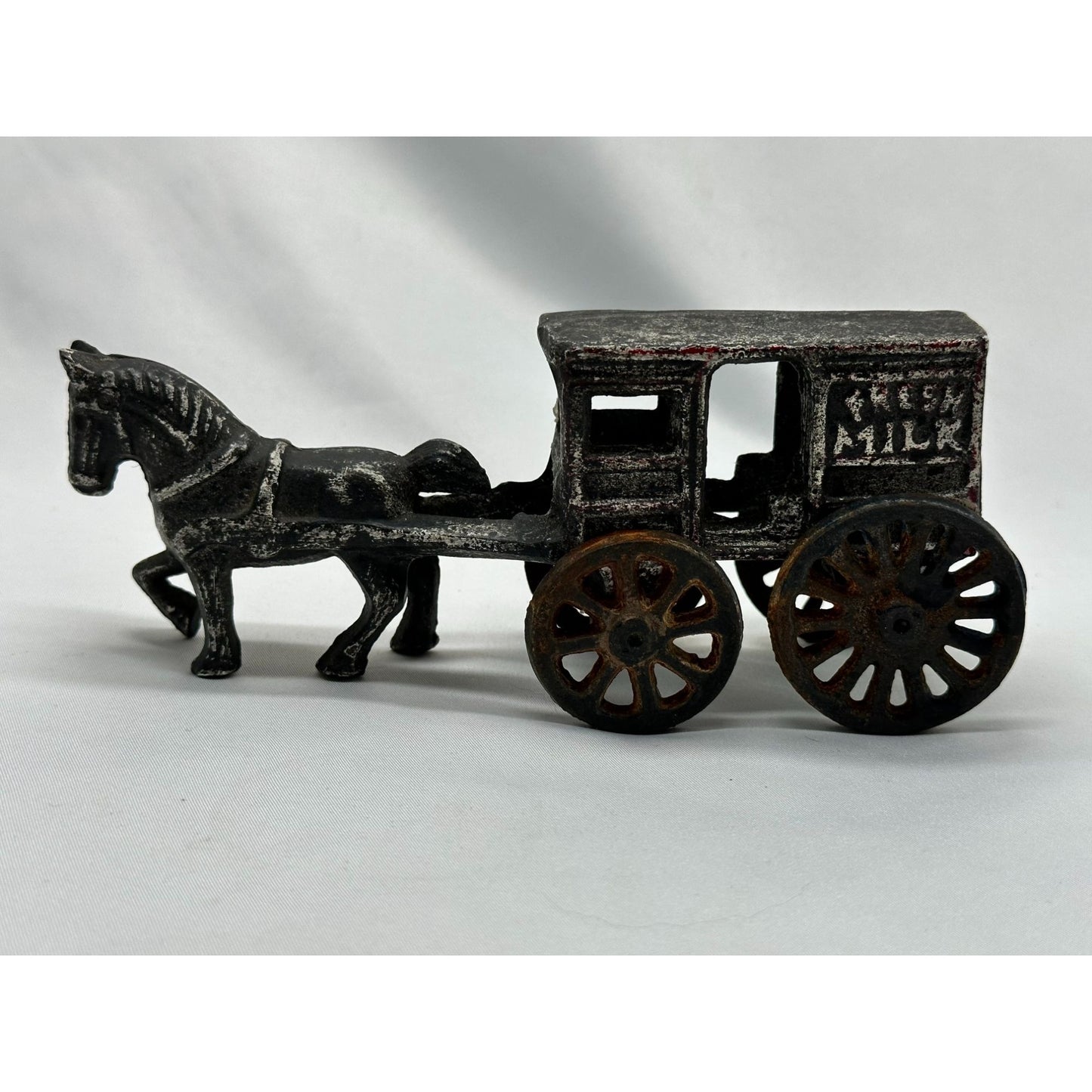 Vintage Cast Iron Metal Horse Drawn Carriage Wagon Buggy Collectible Rare