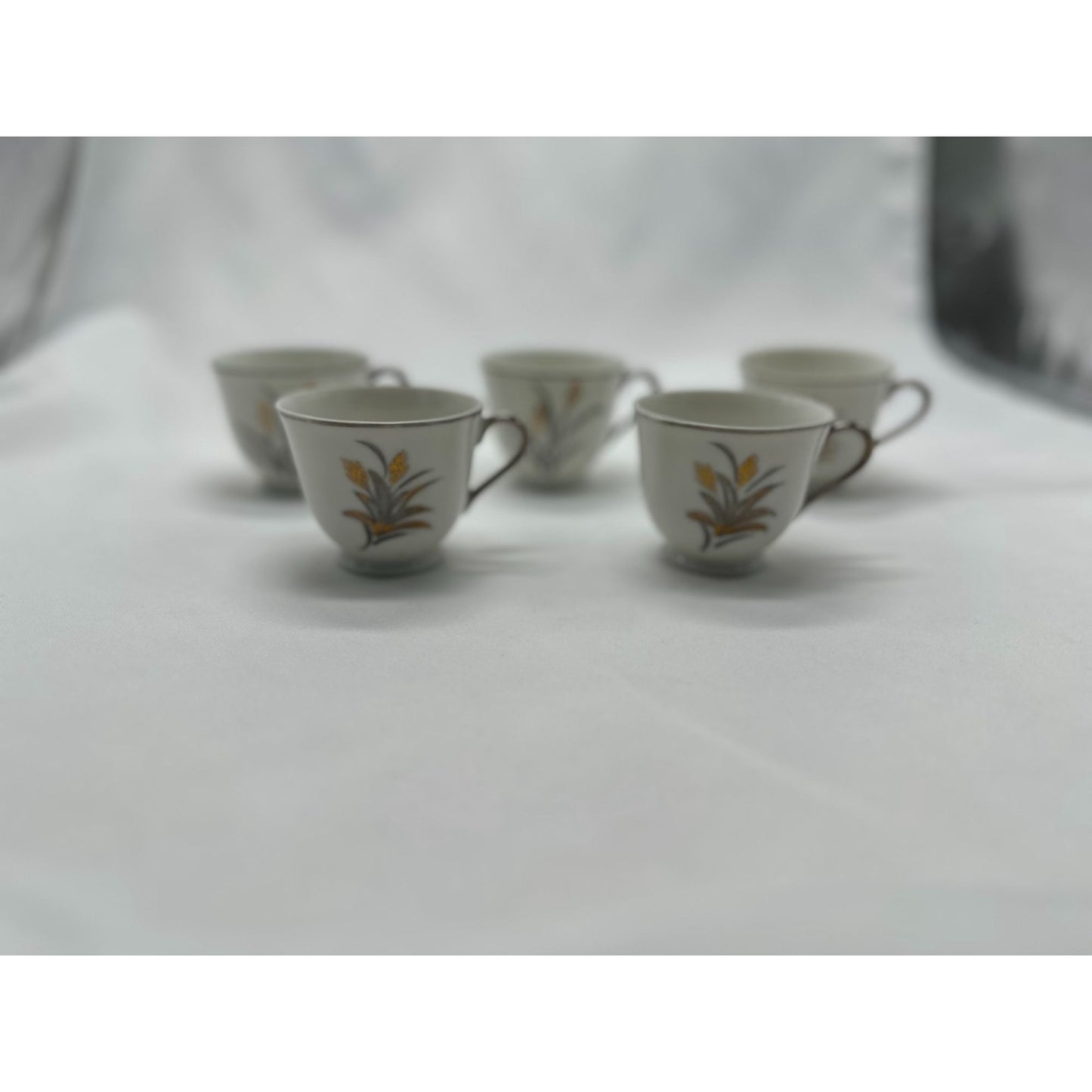 Vintage Porcelain Teacups Wheat Sheaf Pattern Set of 5 Made in Japan 2.5"Wx 2"H