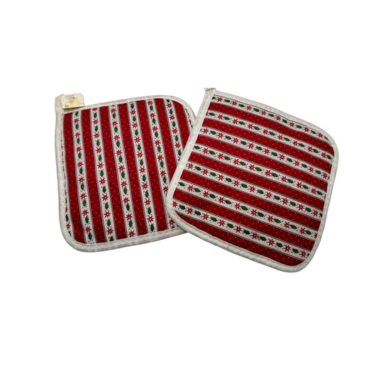 Vintage Woolworth's Christmas Potholders Set of 2 White Green & Red New with Tag