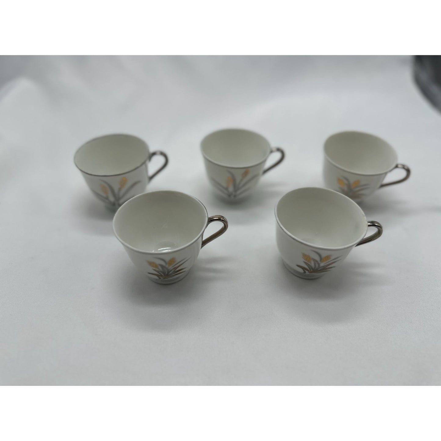 Vintage Porcelain Teacups Wheat Sheaf Pattern Set of 5 Made in Japan 2.5"Wx 2"H