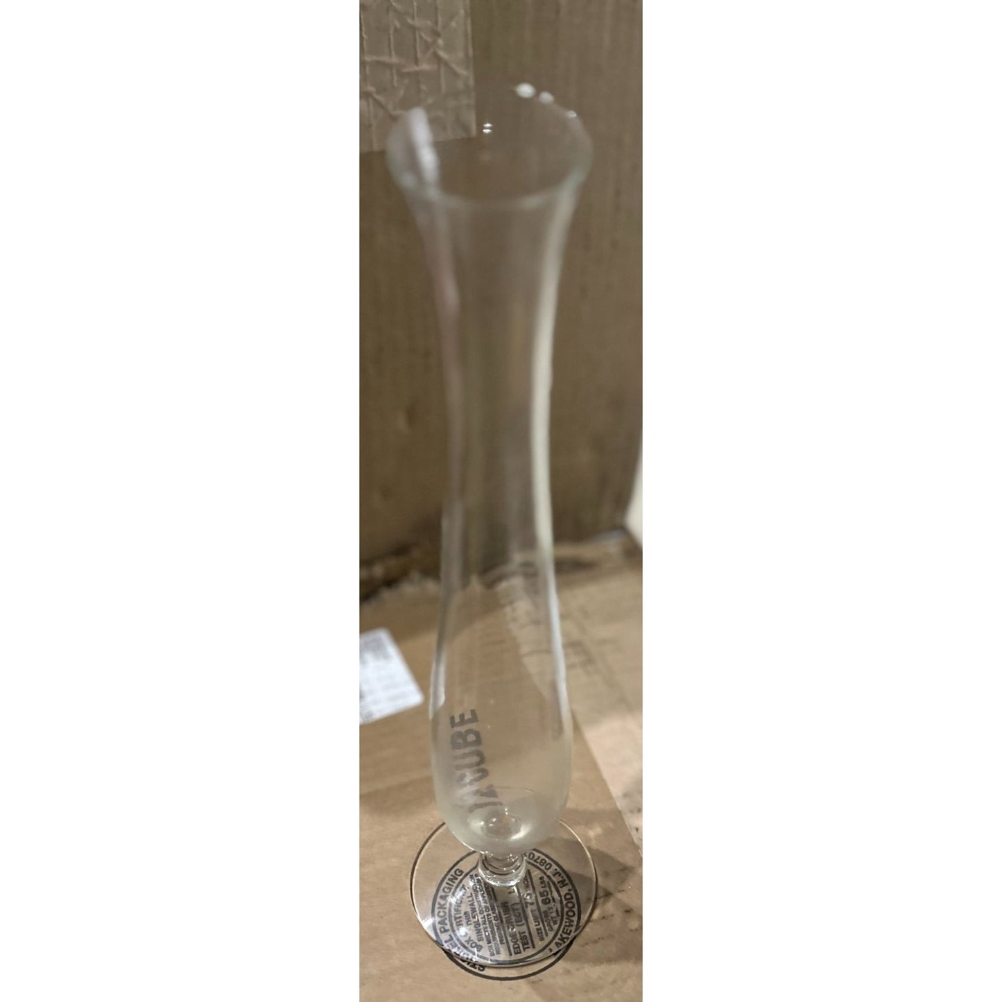 Exquisite Tall Glass Vase Sleek Design Perfect for Floral Arrangements & Décor